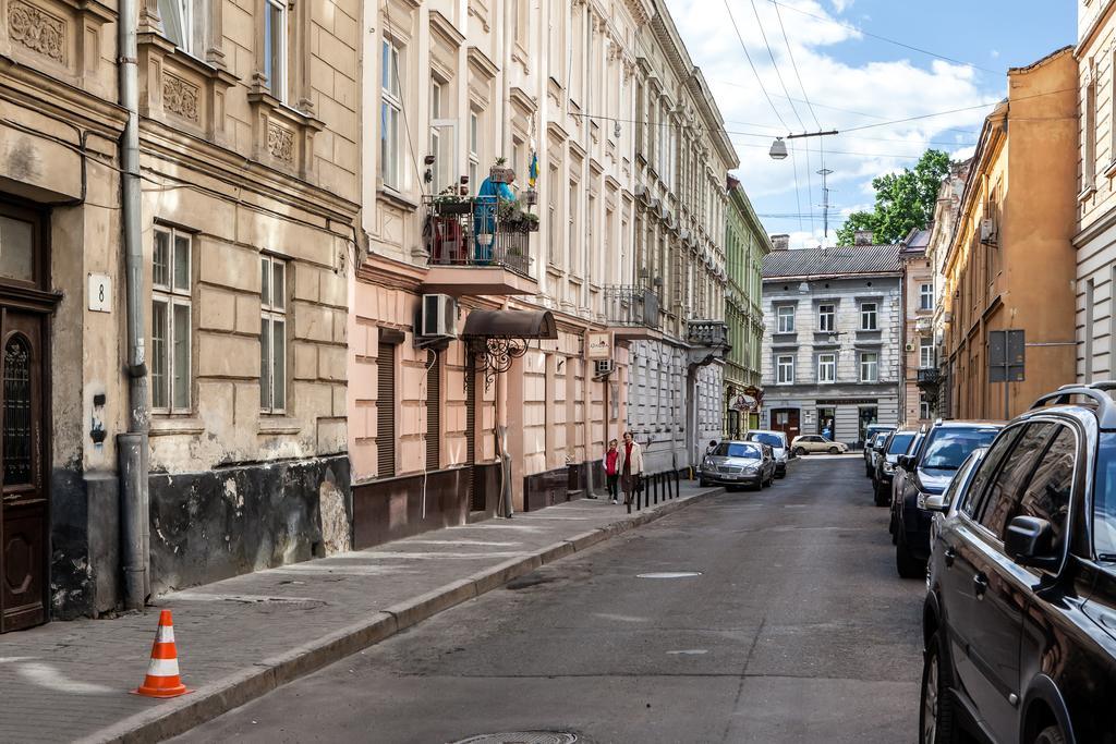 Modern 2Br Apartment In Central Lviv Eksteriør billede